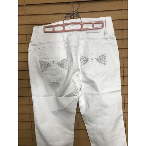 Diva Star Push Up Medium Rise Jeans White Capri Embellished - Picture 7 of 15